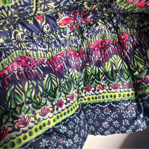 Lilly Pulitzer | Lilah Reversible Down Jacket - Picture 3 of 5
